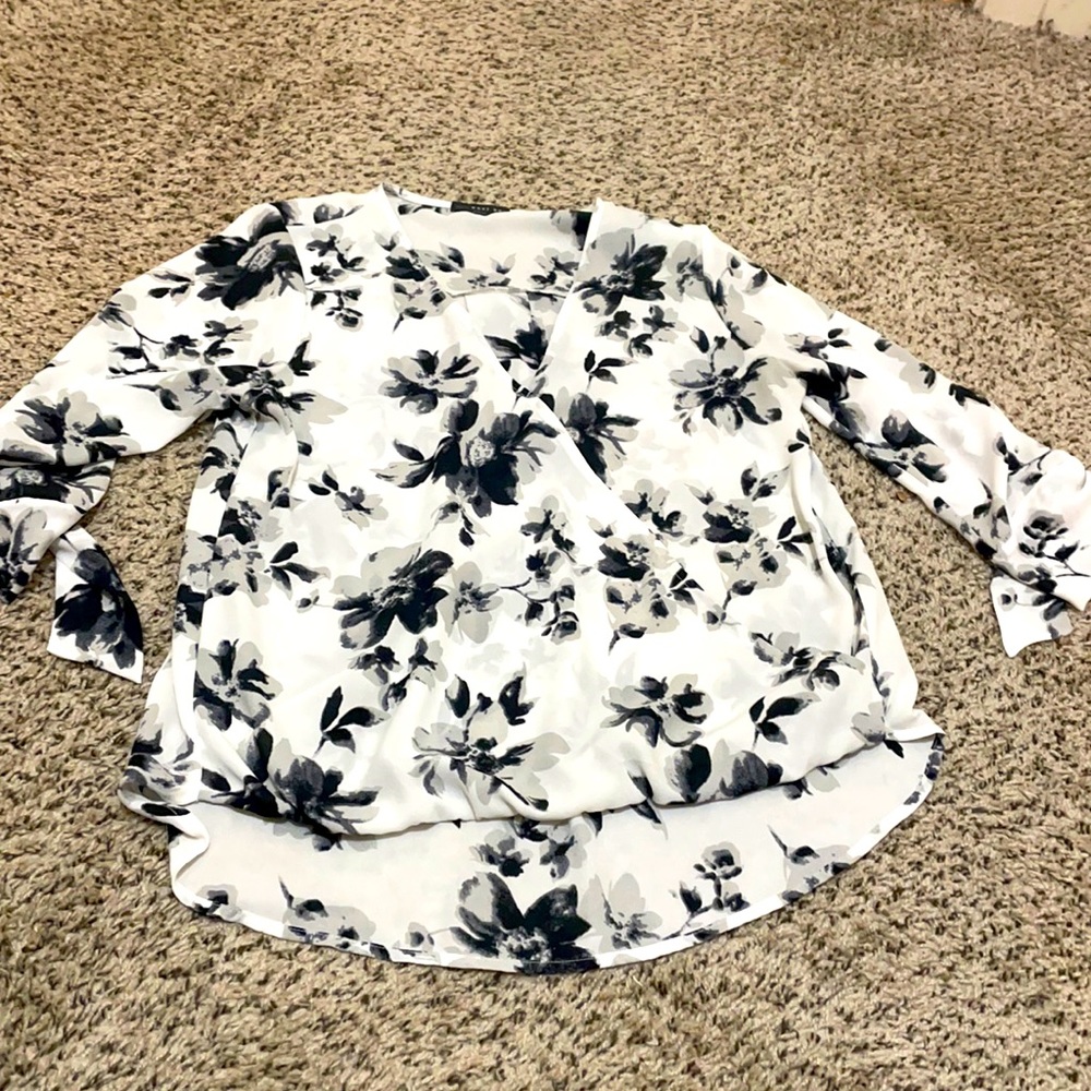 Floral polyester top